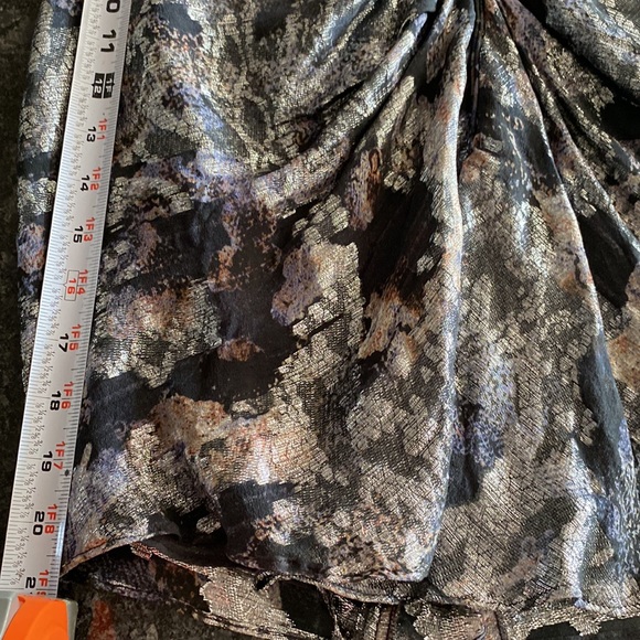 Silk skirt by Isabel Marant size EUR 38 USA 4/6 in excellent condition - Picture 7 of 8